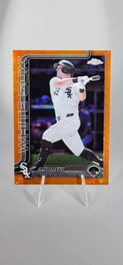 2025 Topps Chrome Logofractor #235 Andrew Vaughn Orange 15/25 - Bild 1 von 2