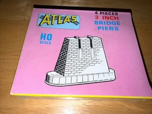 Atlas HO Scale  #81  3-Inch Bridge Piers (4 ) NOS - Picture 1 of 2
