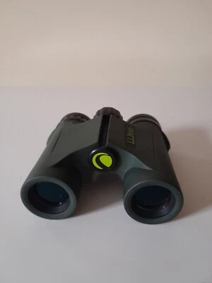 L.L. Bean Binoculars Discovery Waterpoof 10X25 Green - Image 1 of 3