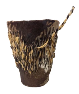 Tambor tribal vintage de piel de animal africano - Imagen 1 de 7