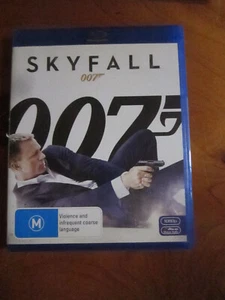 DVD BLU-RAY SKYFALL 007 GREAT ** MUST SEE **** - Picture 1 of 2