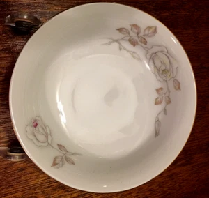 Plato(es) de postre Johann Haviland Sweetheart Rose Fruit 4 7/8" - Imagen 1 de 3