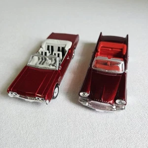 Lot of 2 New-Ray 1:43 cars Oldsmobile and Chrysler (marks and wear) - Picture 1 of 24
