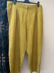 Ladies Next gold/mustard trouser side pockets wide tapered legs size 20R - Picture 1 of 8