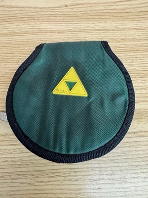 Nintendo Wii Legend Of Zelda 12 Disco Juego Portador Estuche Wiimote Cremallera Trifuerza Foto 1 de 4