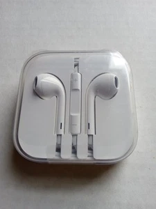 Original OEM Apple iPhone EarPods Wired 3.5mm Headset Earbud Headphones New - Zdjęcie 1 z 3