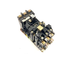Allen Bradley 509-B0D Size 1 Motor Starter 120 VAC Coil with W29 W32 OL 509-BOD - Picture 1 of 6