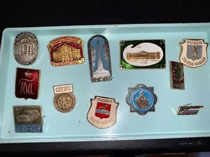 Russia USSR Pins Badges Medals Lot of 12 all different AUTO FENCING & CASE - Picture 1 of 9