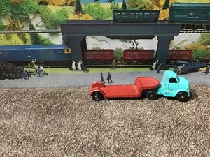 VINTAGE LONE STAR TUF TOTS APACHE LOW LOADER (2612) Scale 118/1 Made in England - Picture 1 of 6