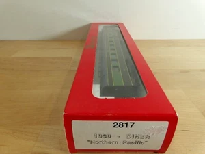 Rivarossi 2817 Northern Pacific Diner 1930's Car # 451 - Picture 1 of 5