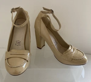 Novo Women's Nude Patent Leather Heels w/ Ankle Straps Cocktail or Corporate S8 - Picture 1 of 11