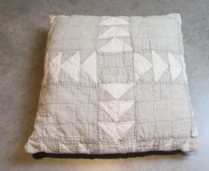 Vintage quilt pillow gray White throw pillow 11x11" Farmhouse - Picture 1 of 4