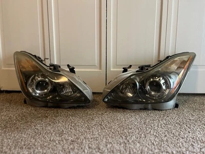 Par de faros OEM HID - Infiniti Q60 / G37 cupé (2011-2015) Foto 1 de 4