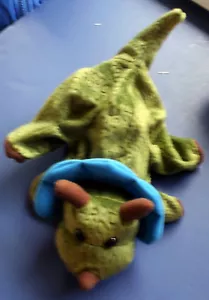 Marionetas de ensueño ~ Marioneta de mano de dinosaurio verde de peluche ~ Nueva sin etiquetas ~ Suave y tierna - Imagen 1 de 1
