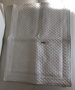 Malabar Grove Ltd. #4782 - White Boudior Quilted Sham Diamond Pattern - Portugal - Bild 1 von 6
