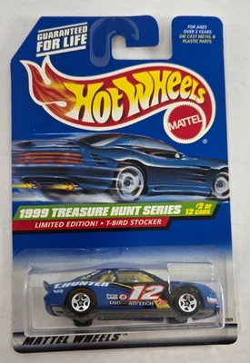 Hot Wheels 1999 Treasure Hunt serie #2 de 12, edición limitada T-Bird Stocker Foto 1 de 4