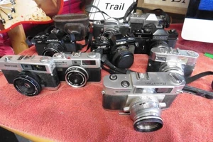10 Vtg cameras ricoh voigtlander chinon minolta miranda micronta mamiva pentax - Picture 1 of 12