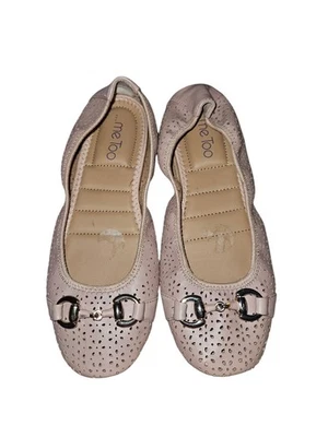 Zapatos sin cordones Me Too Lila bailarina de cuero perforado planos talla 7,5 M Foto 1 de 3