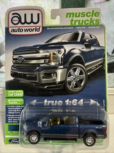 Auto World Muscle Trucks 2019 Ford F-150 Lariat blau grau Truck L.E. 4x4 1:64 - Bild 1 von 3