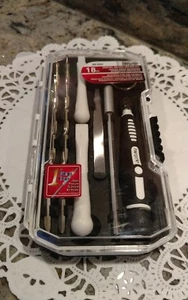 NEW iWORK® 18-PIECE DIGITAL DEVISE REPAIR TOOL KIT WITH CASE  - Picture 1 of 7