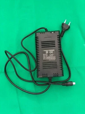 Ladegerät Elektroscooter 800W Viron 36V 1.5A HB-ES800A Batterie Ladekabel