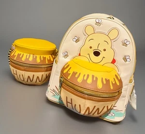 NUEVO CON ETIQUETAS Loungefly Disney Winnie the Pooh Hunny Pot Mochila y Bolso Bandolera Conjunto! - Imagen 1 de 10