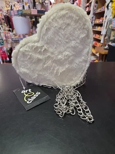 Art Class Heart Shaped Purse - Picture 1 of 5