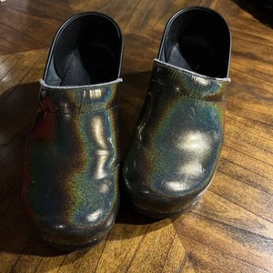 1444 Dansko Clogs Women's US 9.5 EU 41 Glittered Shiny Patent Leather Slip On - Picture 1 of 13