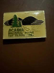 Acadia National Park Bar Hafen, ME Souvenir Reise Anstecknadel Emaille LN - Bild 1 von 3