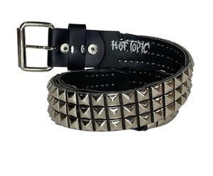 Vintage Hot Topic Studded Belt Punk Goth Y2K Metal Black Pyramid - About Sz M 32 - Picture 1 of 6
