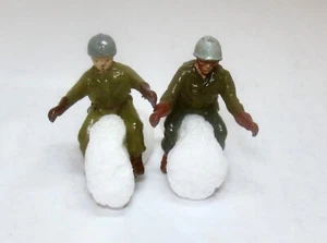 CHARBENS & TIMPO Lead Toy Soldier Figure SPARE MOTORCYCLE RIDERS - Picture 1 of 2