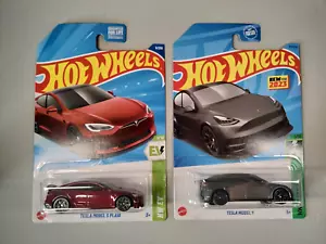 Hot Wheels Tesla Model Y & Model S Plaid Lot of 2 - Picture 1 of 4