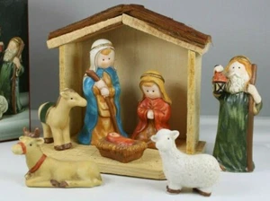 MAY KAUFHÄUSER EXKLUSIVE PORZELLAN WEIHNACHTSKRIPPE 8 TEILE 2003 - Bild 1 von 12