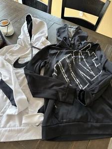 Lot Of 2 Nike Hoodie Therma-Fit Pull Over White & Black Mens Small - Picture 1 of 6