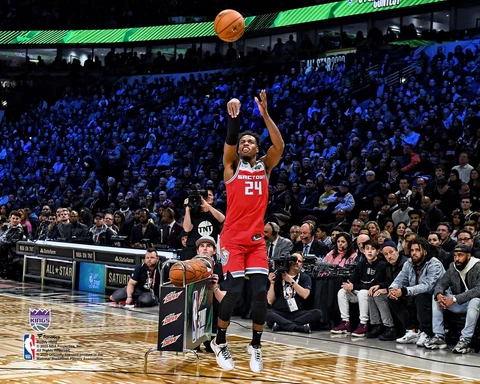 Buddy Hield Sacramento Kings Unsigned 2020 NBA All-Star Three-Point 8 x 10 Photo Cover
