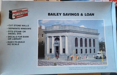 WALTHERS CORNERSTONE - BAILEYS SAVINGS & LOAN- HO BUILDING KIT 933-3031 - Image 1 of 4