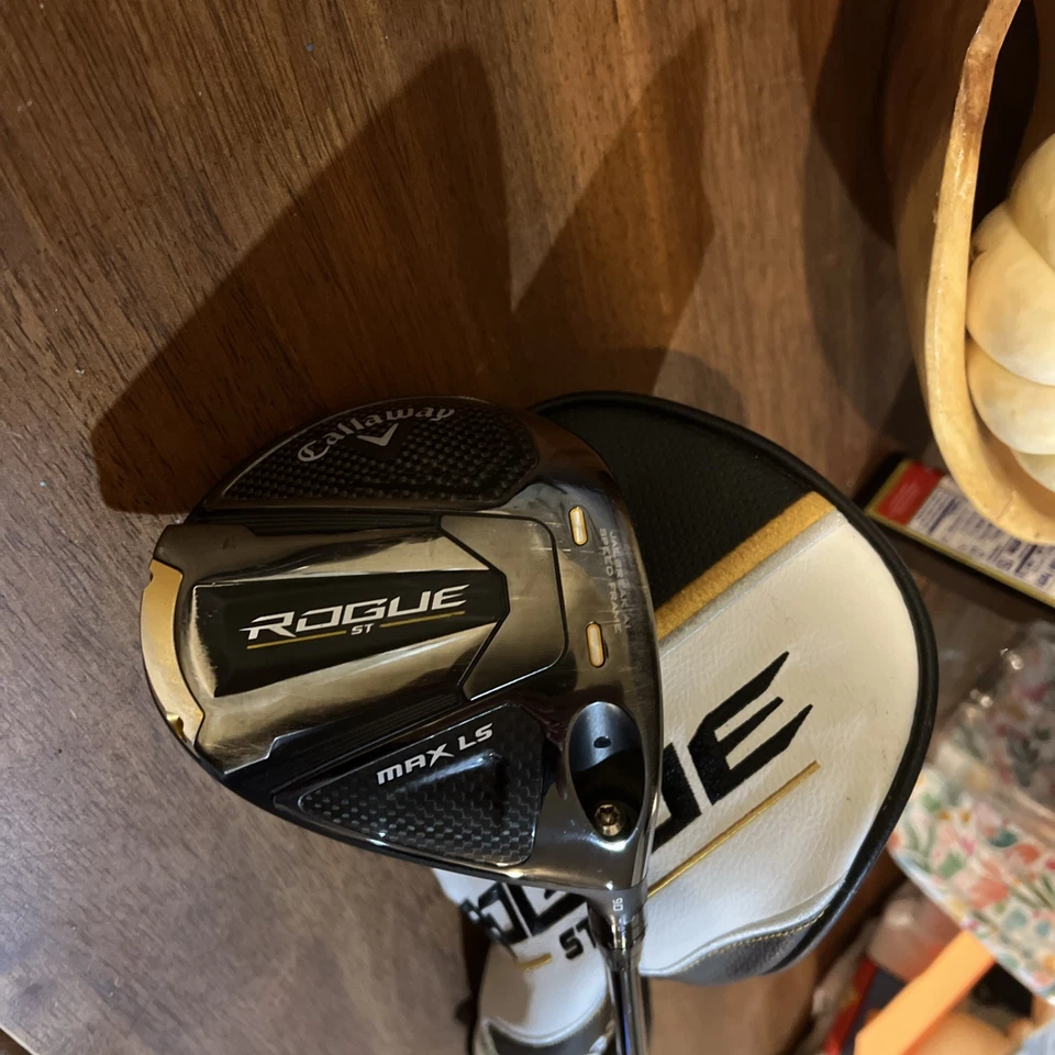 Driver para diestros Callaway Rogue St Max LS 9,0 grados Tensei blanco rígido flexible Foto 1 de 4