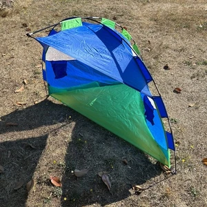 Pocket Shelter Mini Shade Tent. Perfect for Beach, Camping, and Picnics. ABO. - Picture 1 of 11