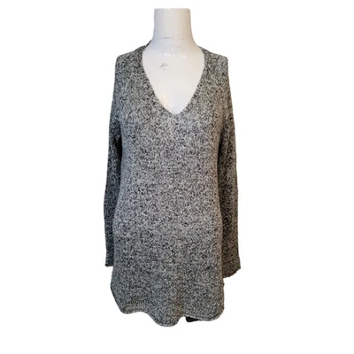 style & co Medium sweatshirt pullovers sweater knit stretch v-neck longsleeved - Image 1 of 4