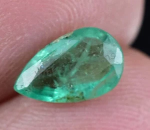 1.25 Ct Natural Green Emerald Certified Colombian Unheated Loose Gemstone - Picture 1 of 5