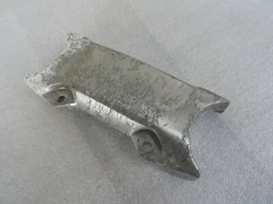 E2. Yamaha XJ 900 58L 31A Schutzblech halter - Picture 1 of 3