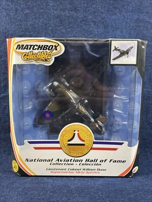 MATCHBOX DIECAST 1:72 SCALE SUPERMARINE Mk1a SPITFIRE 97472 Lt Col W. Dunn HOF - Image 1 of 4