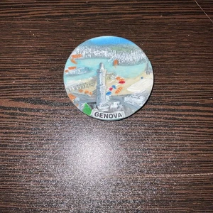 Imán de refrigerador de recuerdo redondo Genova Italia - Usado - Imagen 1 de 3