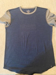 America Eagle Outfitters kurzärmliges Damen T-Shirt mittelblau/grau - Bild 1 von 4
