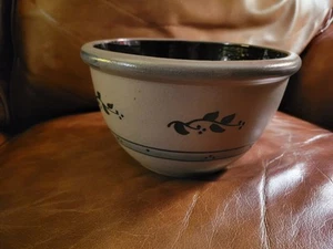 1997 ROWE POTTERY 9" SALT GLAZED STONEWARE BERRIES & VINE BOWL - CAMBRIDGE, WI - Picture 1 of 7