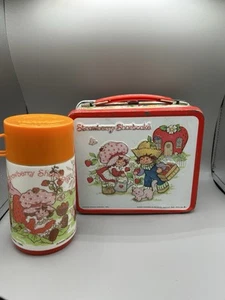 1980 Strawberry Shortcake Metal Lunchbox with Thermos Red by Aladdin lid orange - Picture 1 of 6