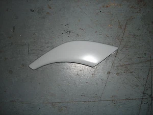 Cubierta de remolque derecho original para parachoques delantero SEAT León/Toledo 1998-2006 1M0807156Agu - Imagen 1 de 1
