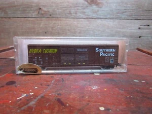 VINTAGE NEW N SCALE TRAIN Car - Box CAR! - Picture 1 of 5