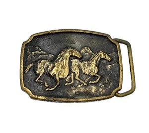 Hebilla de cinturón de latón macizo BTS Wild Horses 1978 de colección EE. UU. Western Rodeo - Imagen 1 de 13