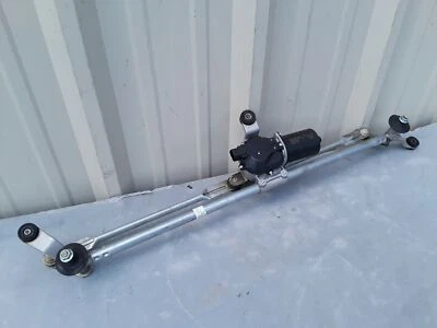 Nissan NV3500 2012-2016 limpiaparabrisas delantero transmisión acoplamiento con motor OEM Foto 1 de 4